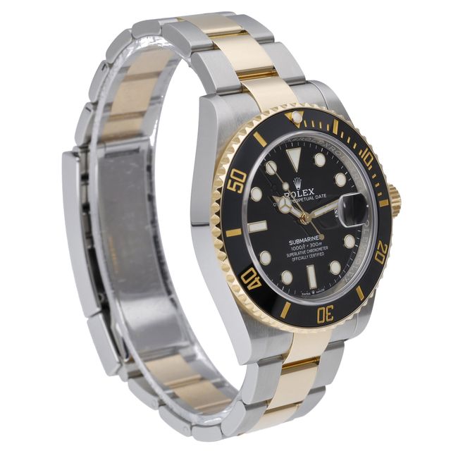 Rolex Submariner 126613 LN Image 2